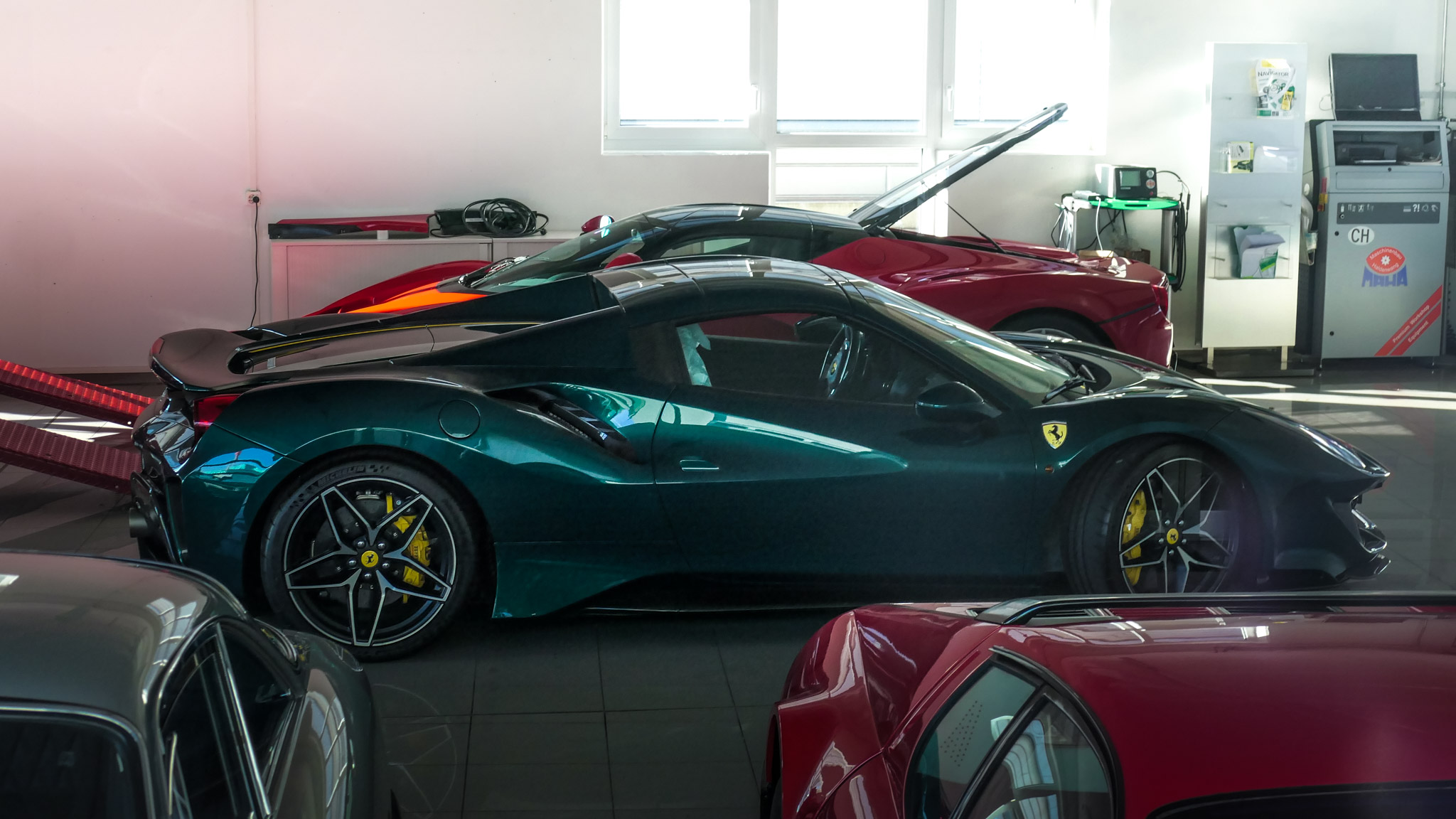 Ferrari 488 Pista Spider - ZG14228 (CH)