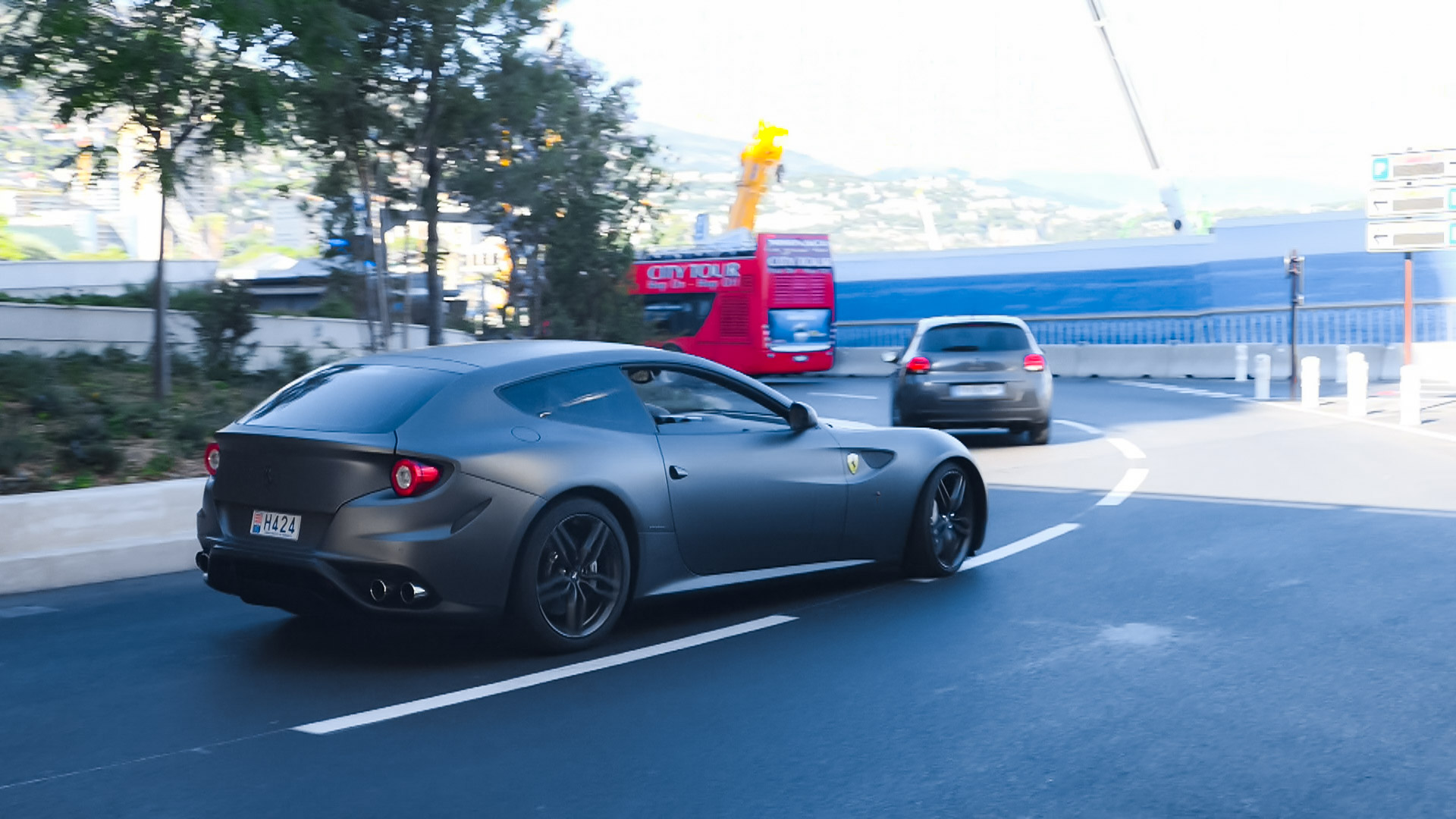 Ferrari FF - H424 (MC)
