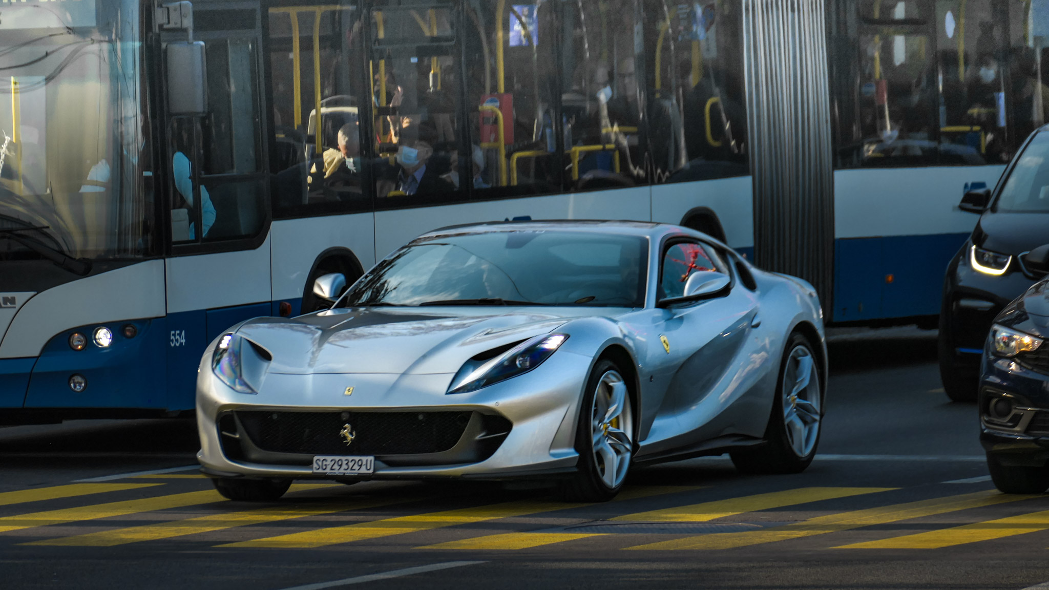 Ferrari 812 Superfast - SG29329U (CH)