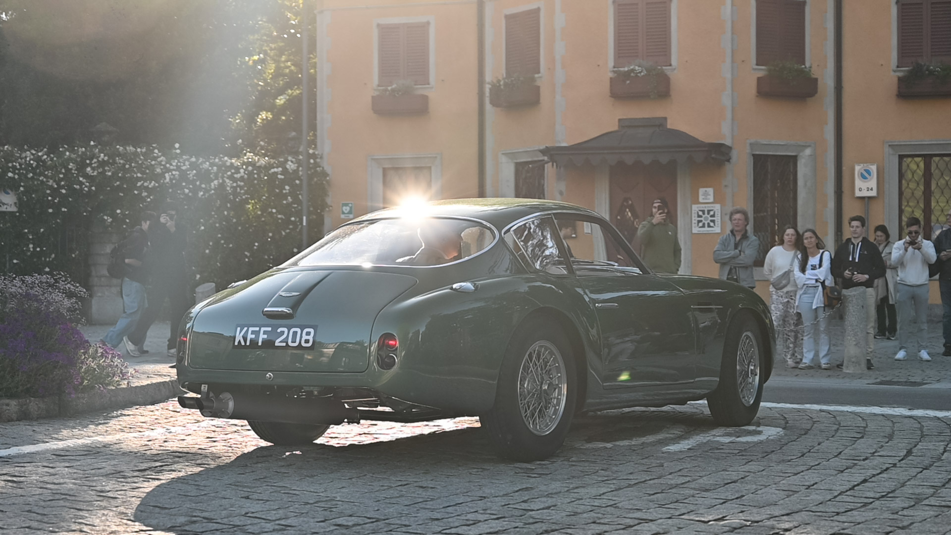 Aston Martin DB4 GT Zagato - KFF208 (GB)