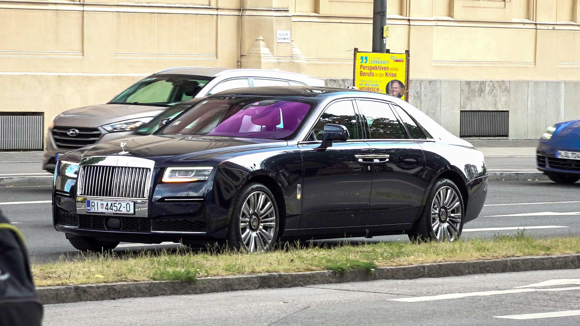 Rolls Royce Ghost - RI44520 (HR)