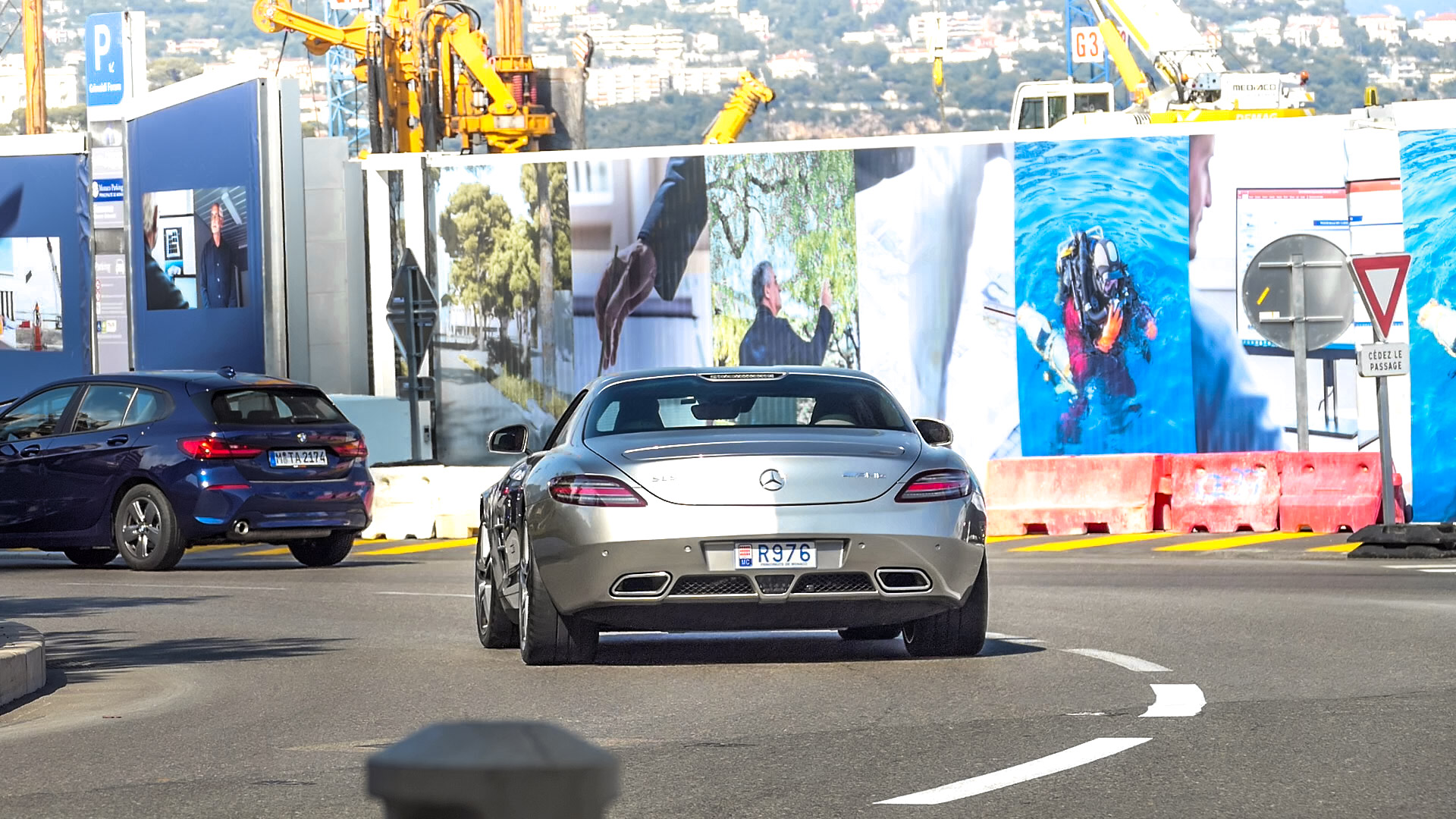 AMG SLS - R976 (MC)