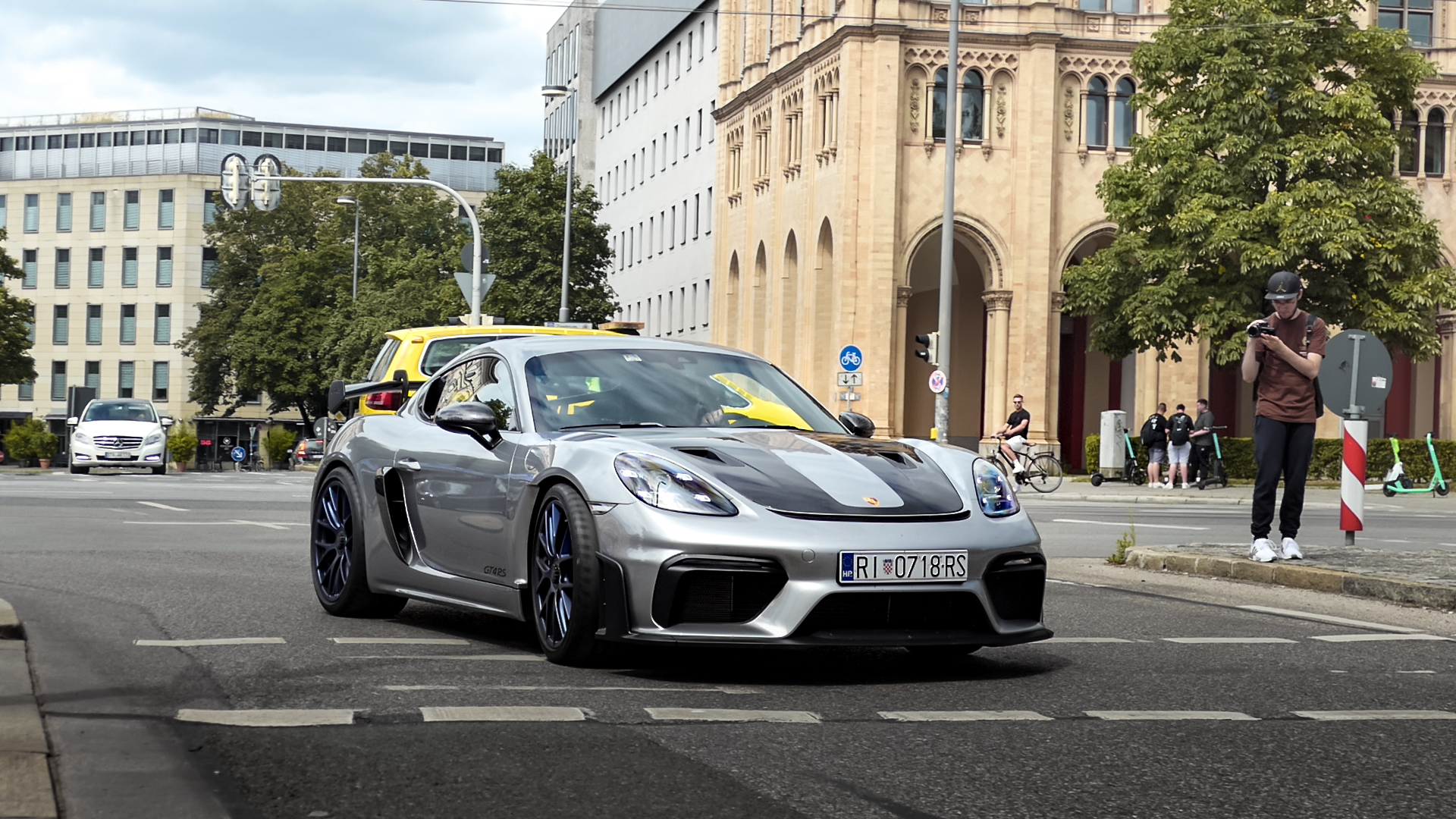 Porsche 718 GT4 RS - RI0718RS (HR)