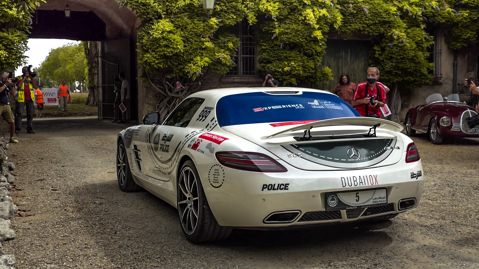 AMG SLS - 5 (Dubai)