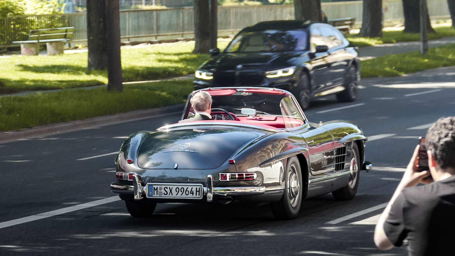 Mercedes 300SL Roadster - M-SX9946H