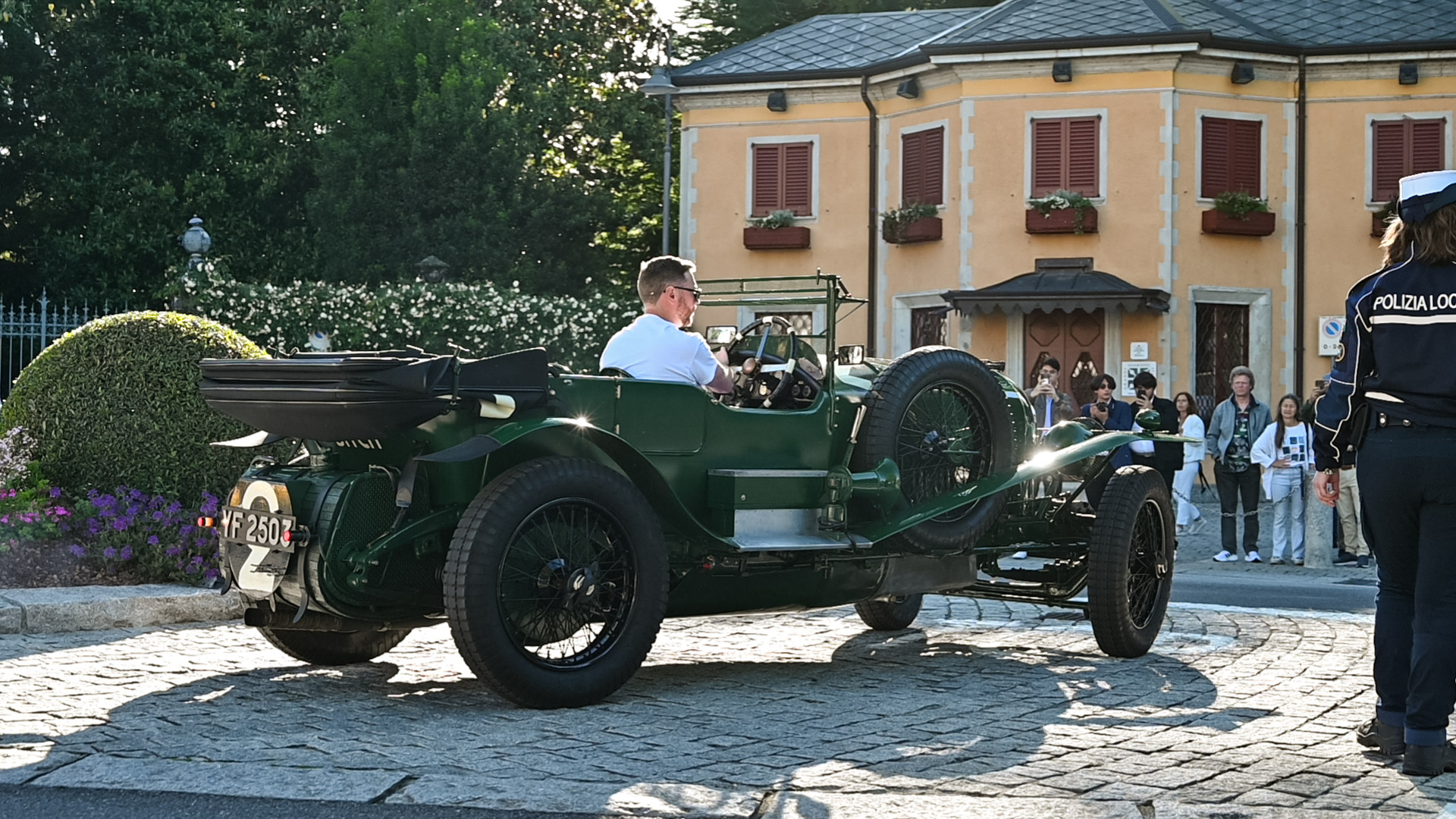 Bentley 3 Litre - YF2503 (GB)