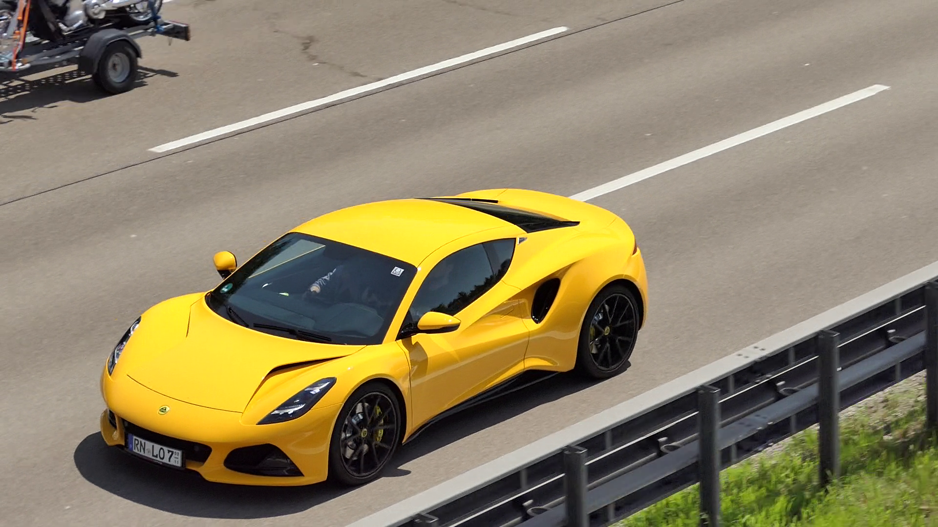 Lotus Emira - RN-LO7