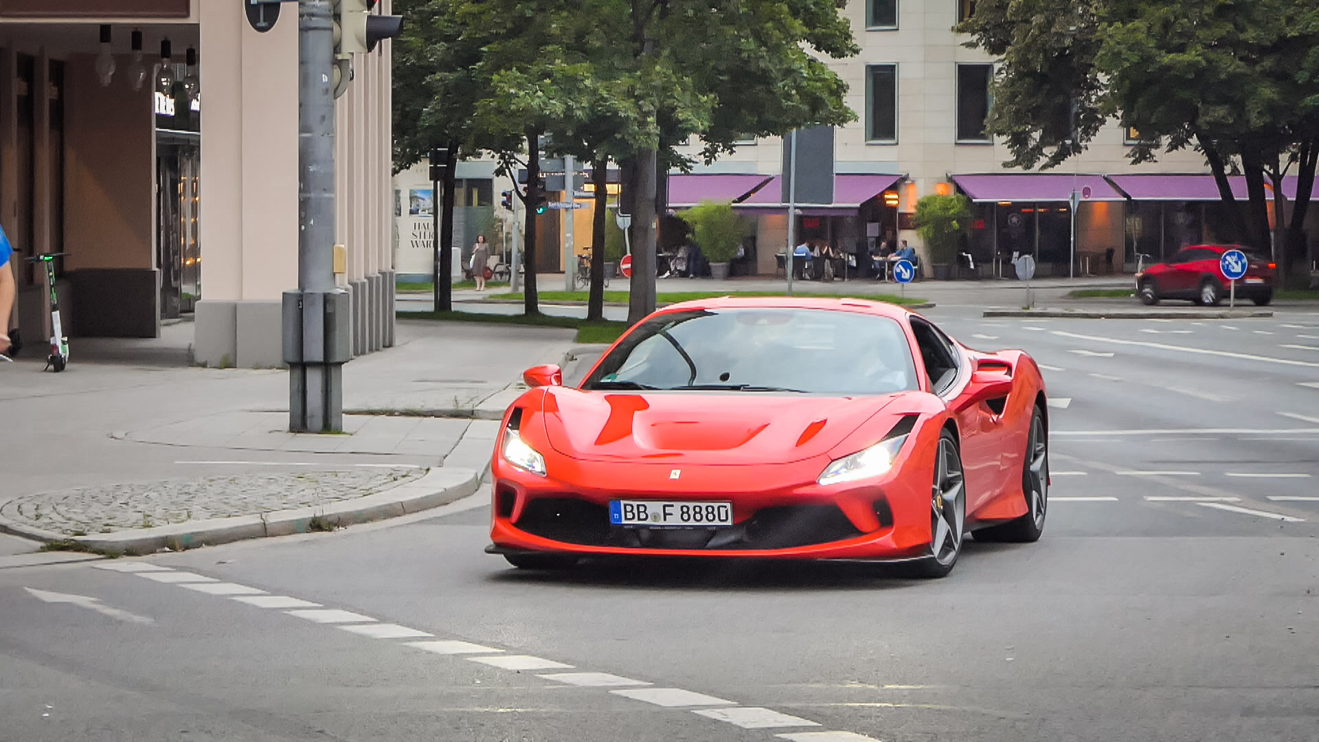 Ferrari F8 Tributo - BB-F8880