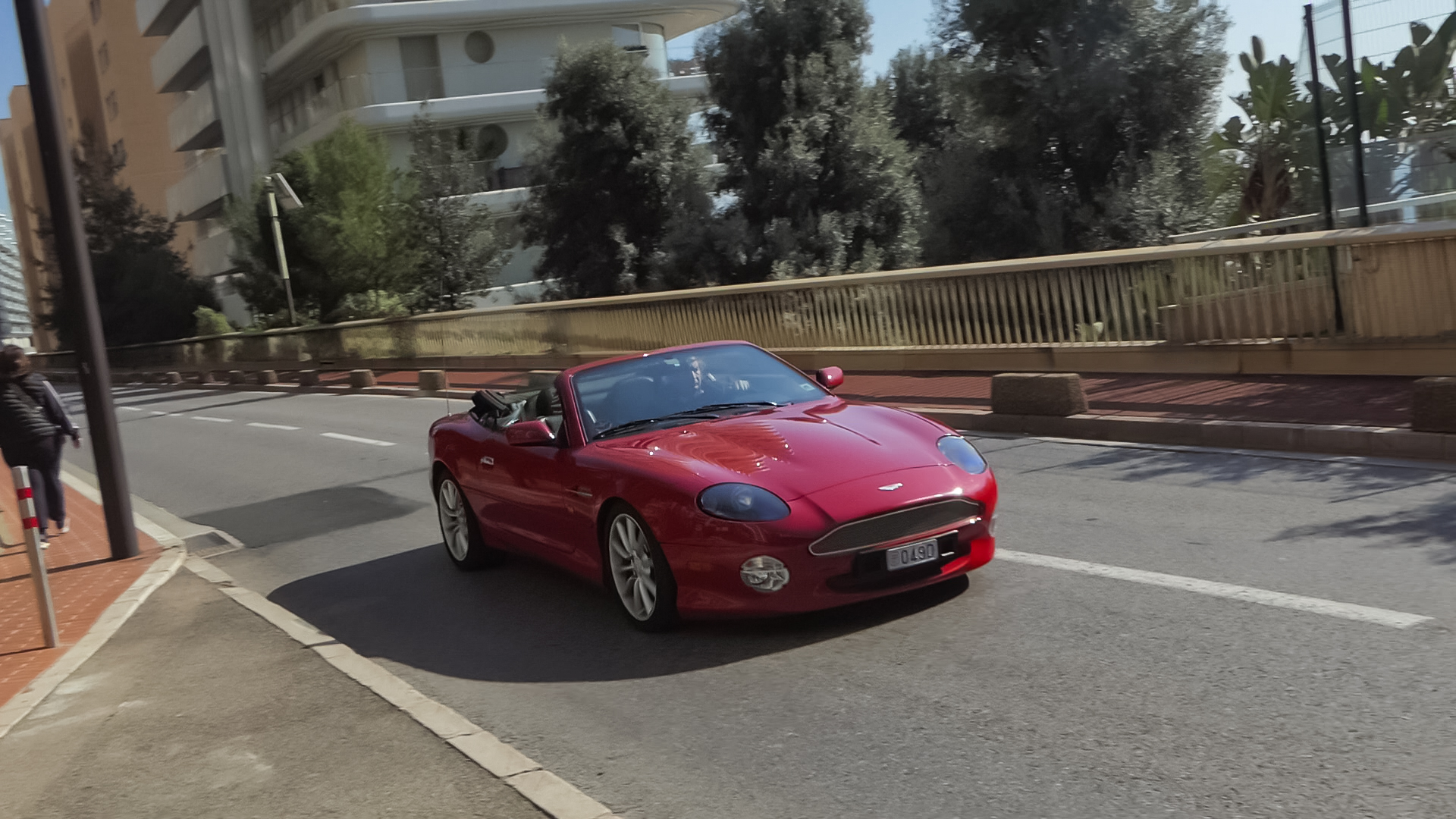 Aston Martin DB7 Volante - 0490 (MC)