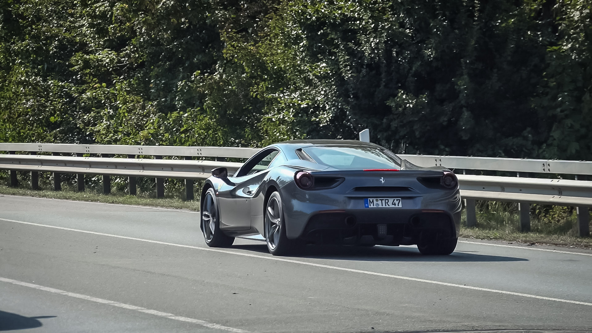 Ferrari 488 GTB - M-TR47