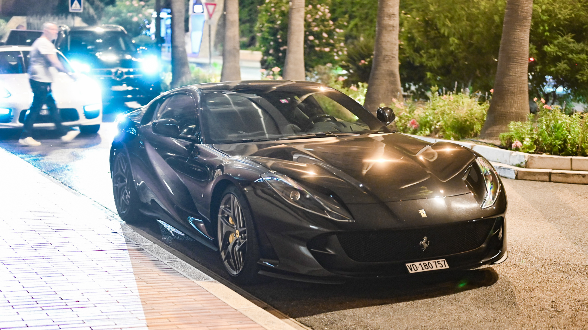 Ferrari 812 Superfast - VD180757 (CH)