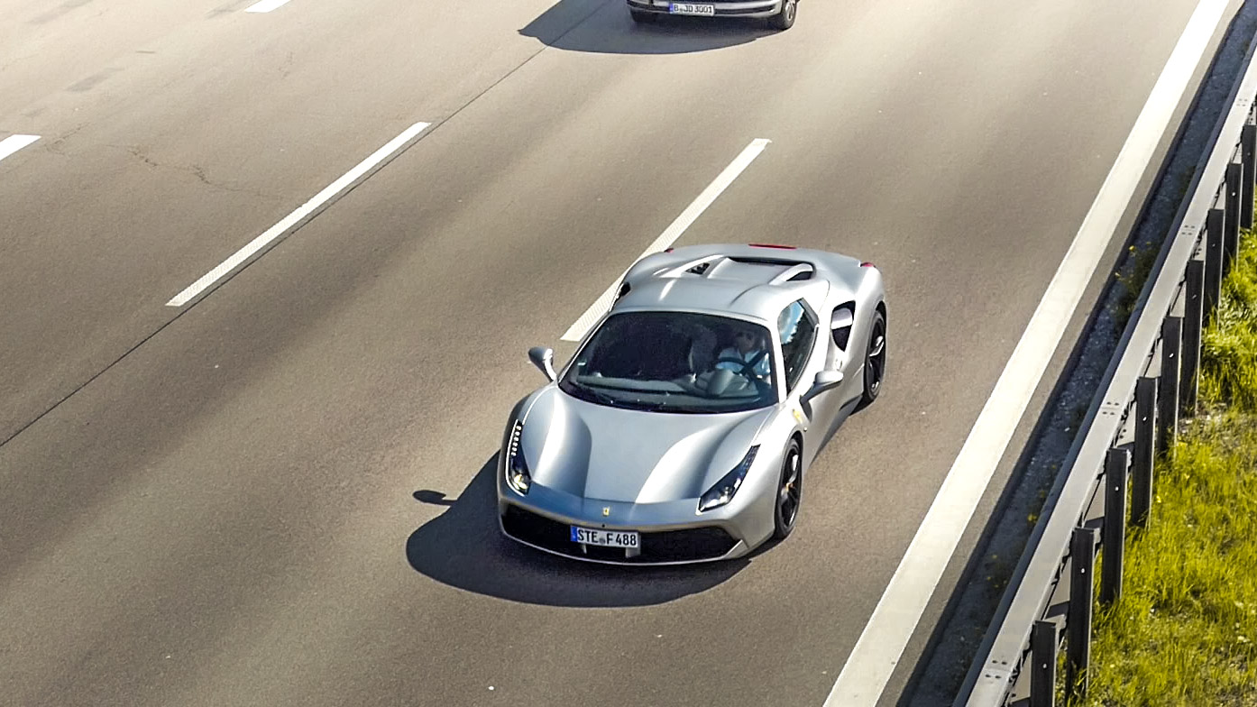 Ferrari 488 Spider - STE-F488