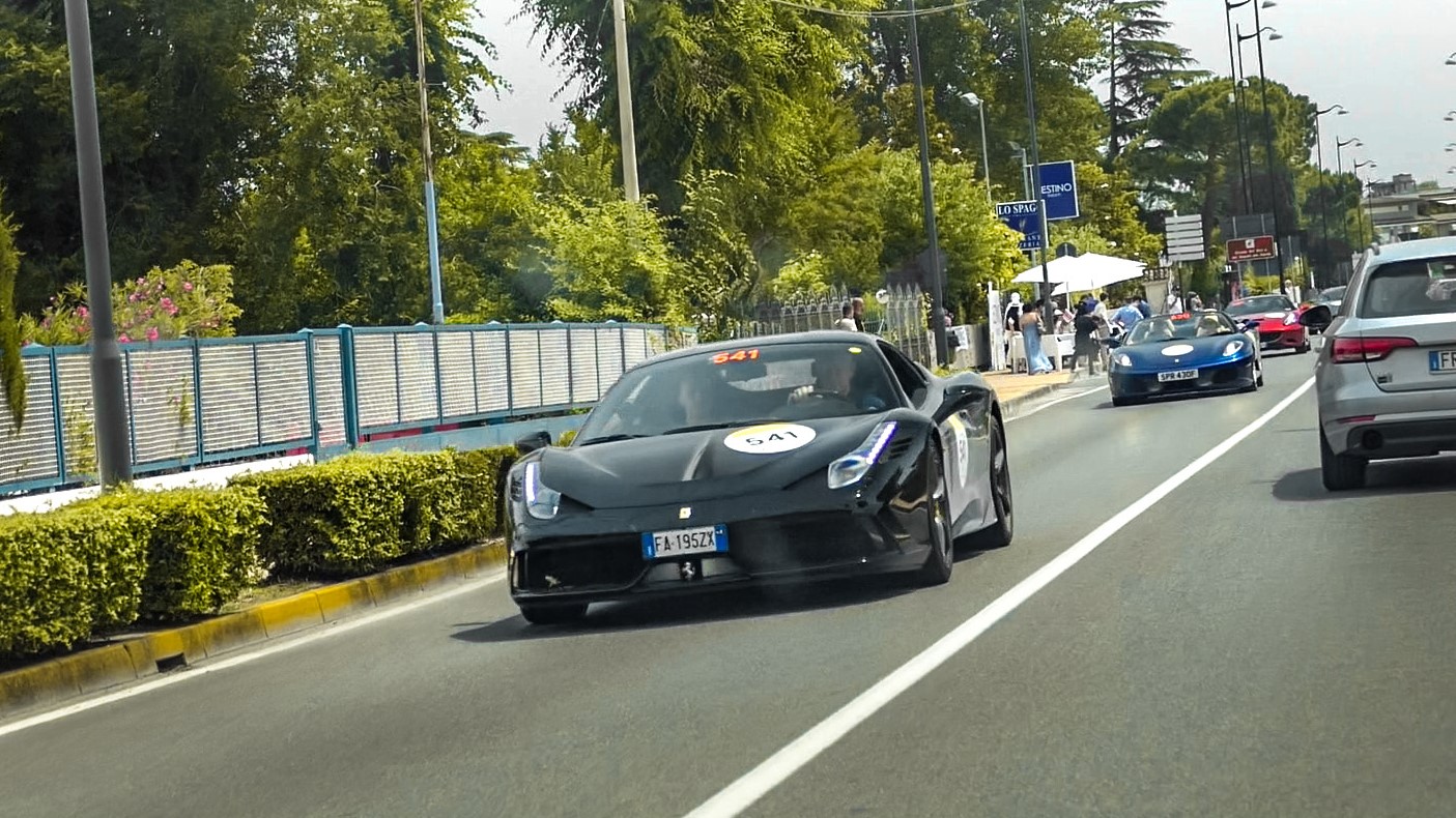 Ferrari 458 Speciale - FA195ZX (ITA)