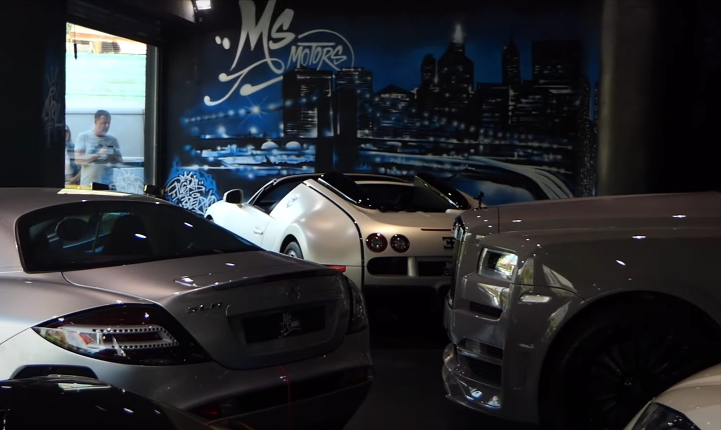 Bugatti Veyron 16.4 - DH669AX (FRA)