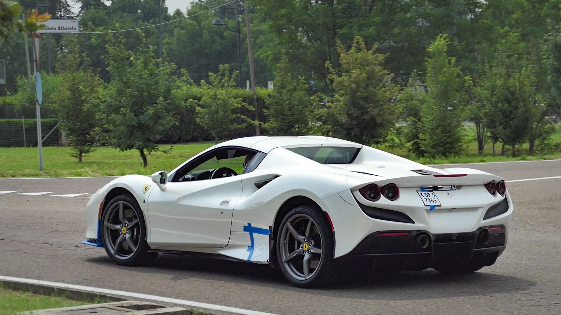 Ferrari F8 Spider - X0P57865 (ITA)