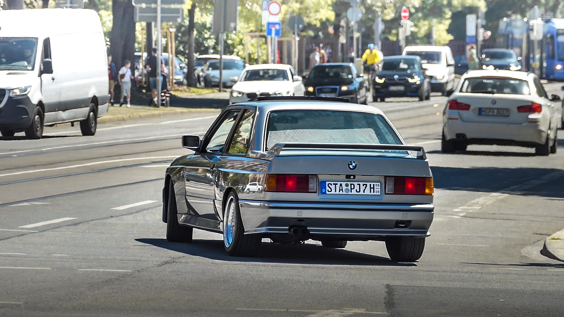 BMW M3 E30 - STA-PJ7H