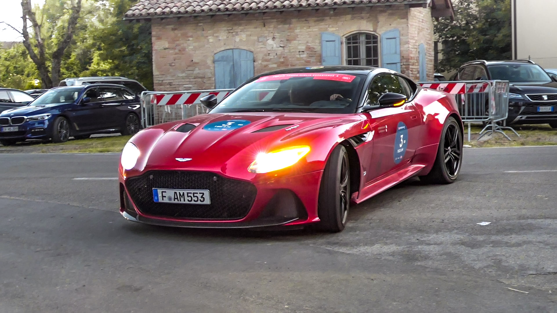 Aston Martin DBS Superleggera - F-AM553