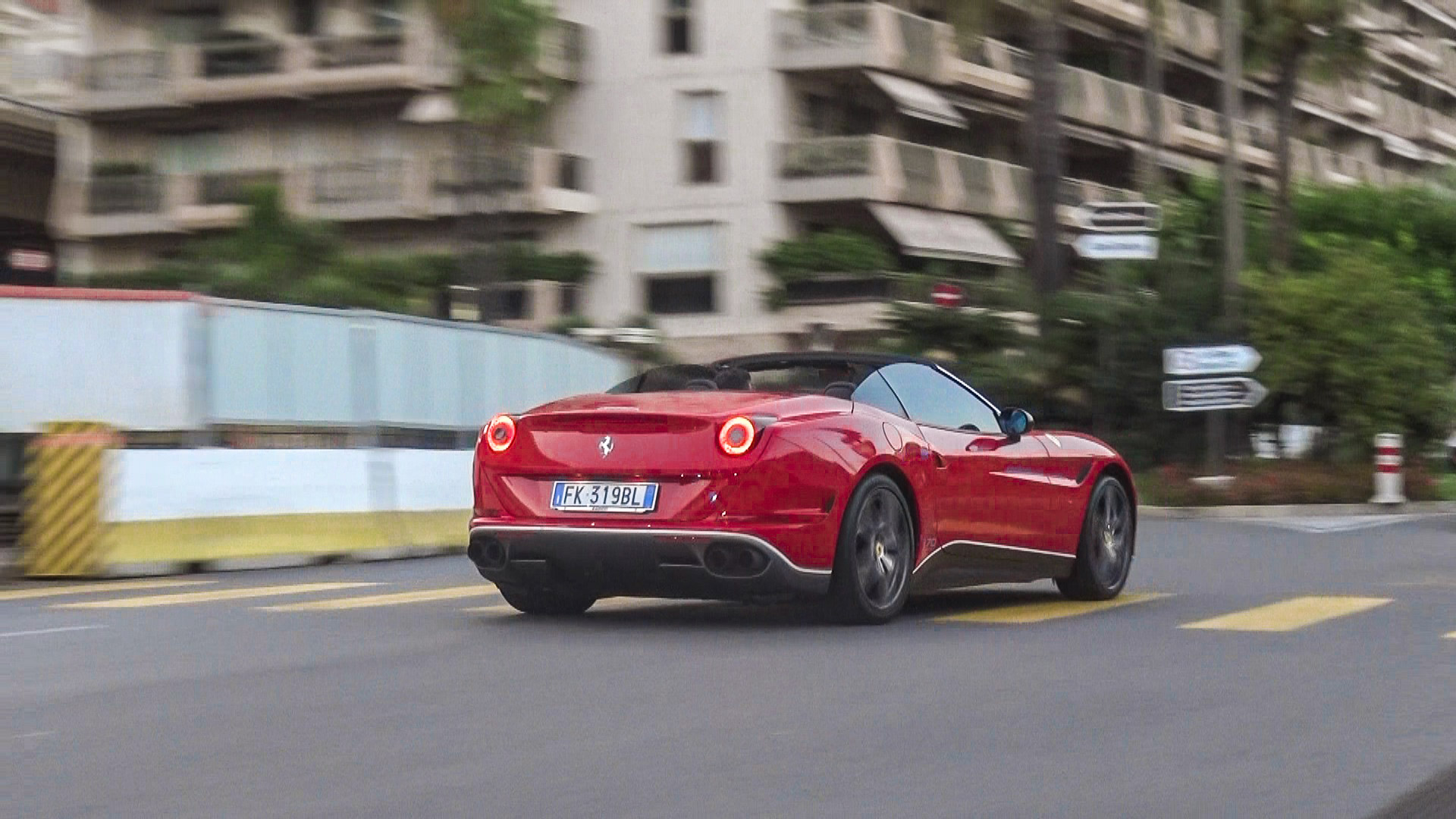 Ferrari California T 70 Years - FK319BL (ITA)