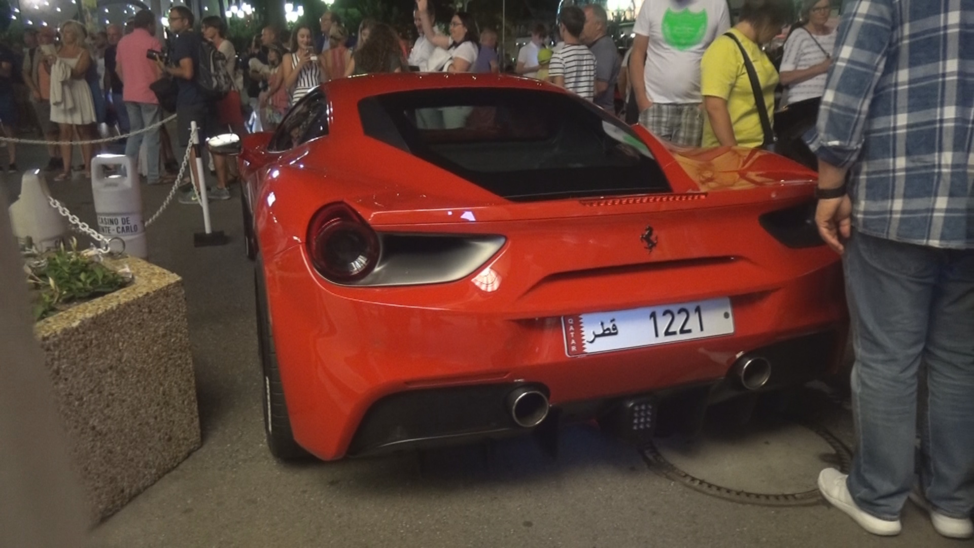 Ferrari 488 GTB - 1221 (QAT)