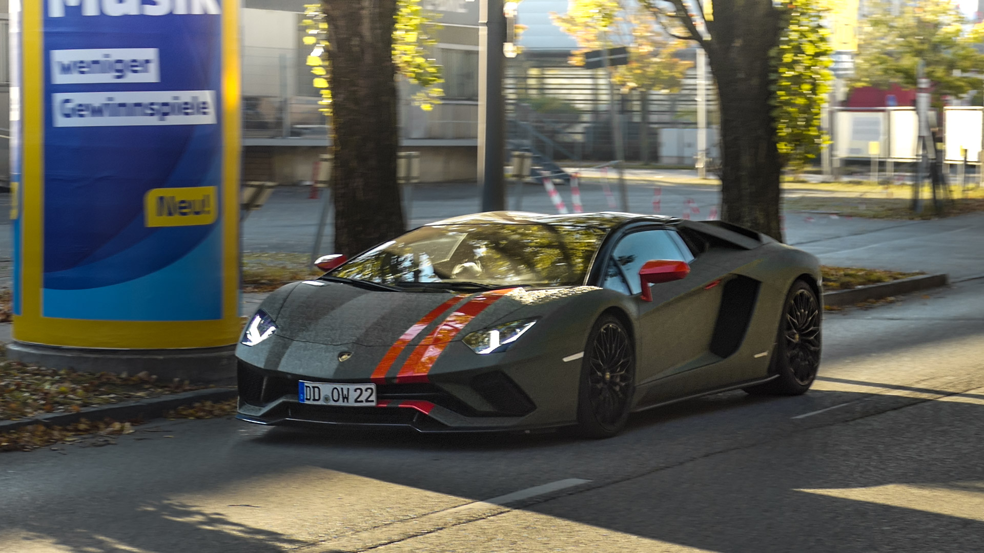 Lamborghini Aventador S - DD-OW22