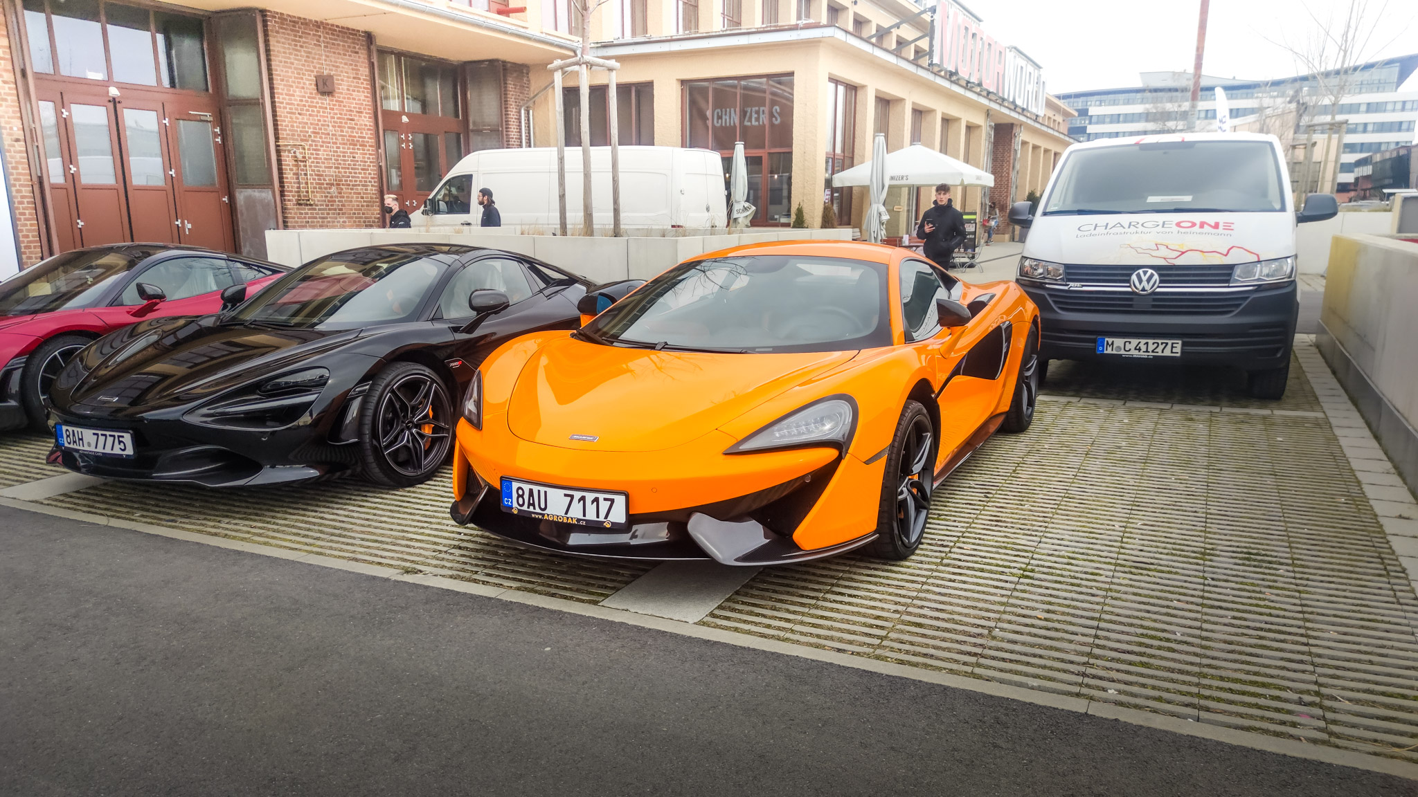 McLaren 570S - 8AU7117 (CZ)