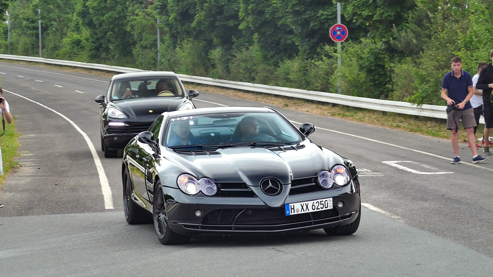 Mercedes McLaren SLR - H-XX6250