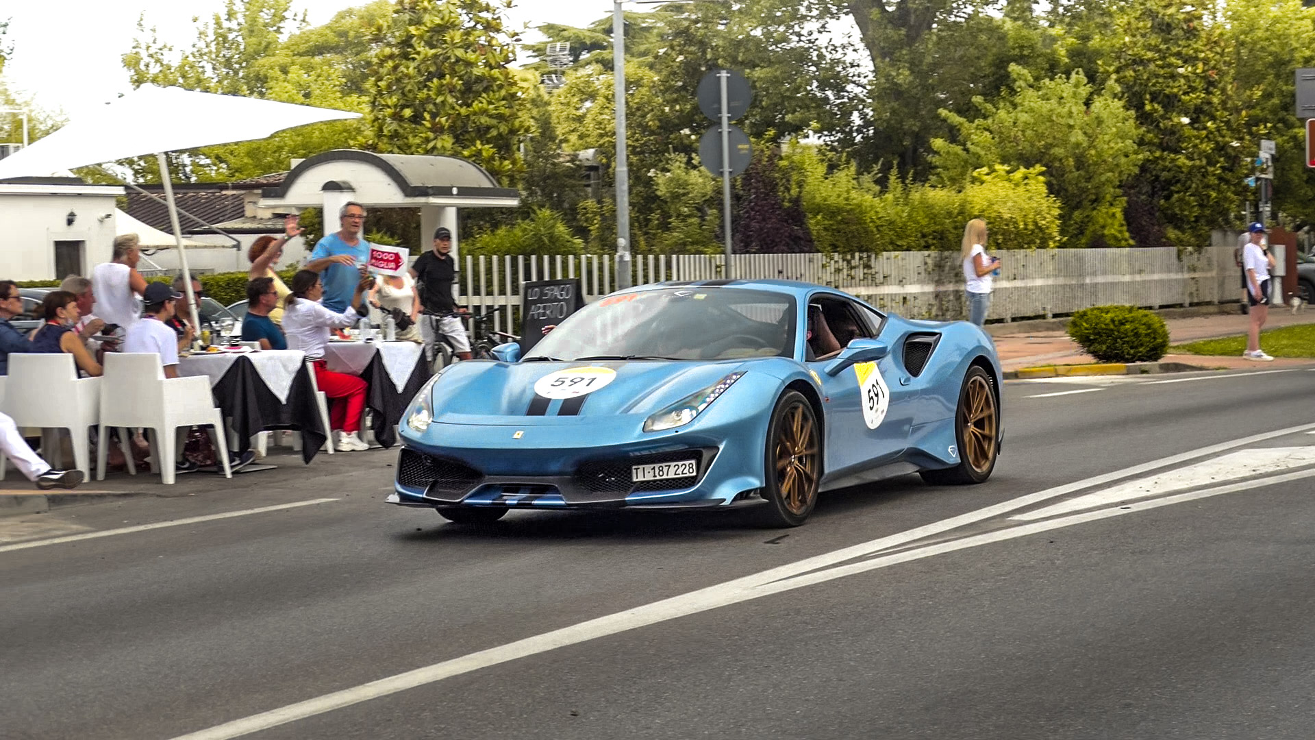 Ferrari 488 Pista - TI187228 (CH)