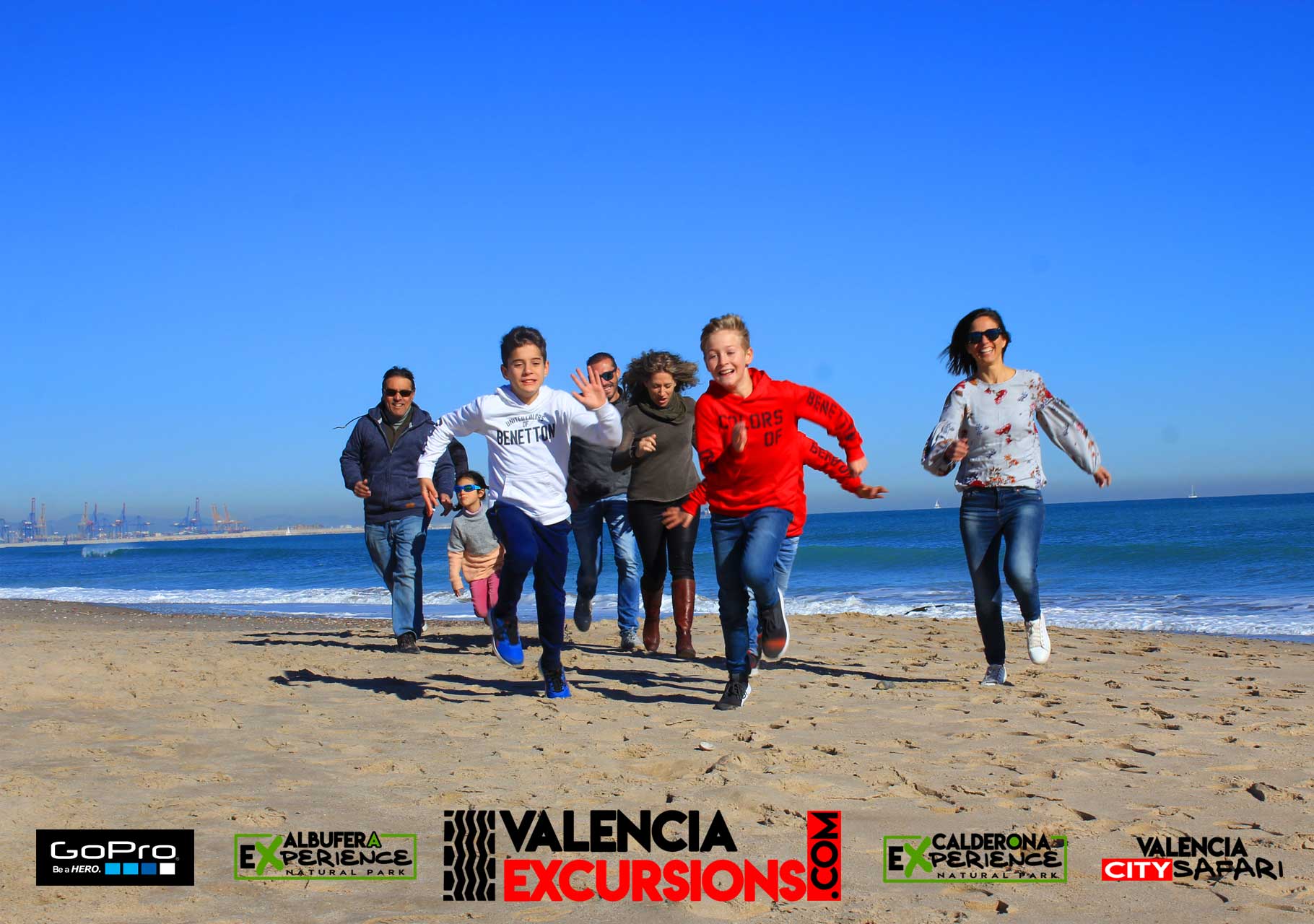 Beach Excursion in Valencia with Jeeps and boat trip Included in Albufera Natural Park
