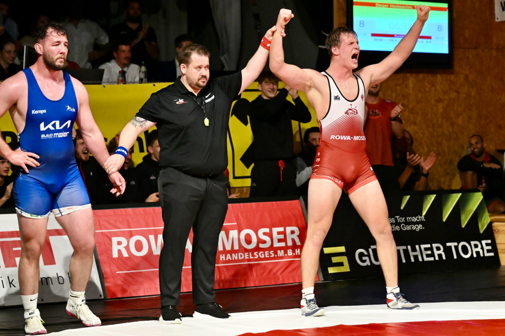 timon Haslwanter besiegte den Nationalteamringer Ludescher