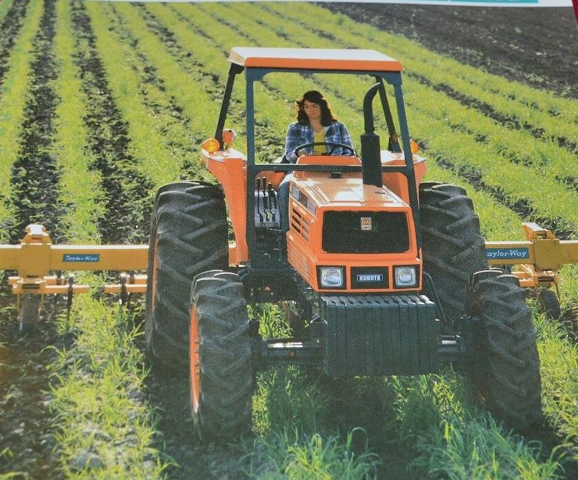 Kubota M6950 DT Allradtraktor (Quelle: Kubota)