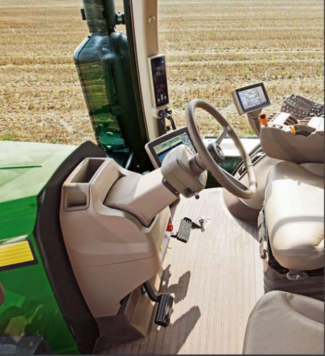 John Deere 9RT Kabine (Quelle: John Deere)