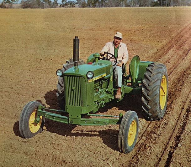 John Deere 1010 Traktor (Quelle: John Deere)