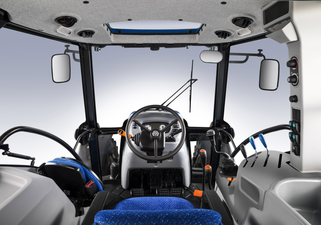 New Holland TD5 Kabine der Modelle mit Powershuttle Getriebe (Quelle: CNH)