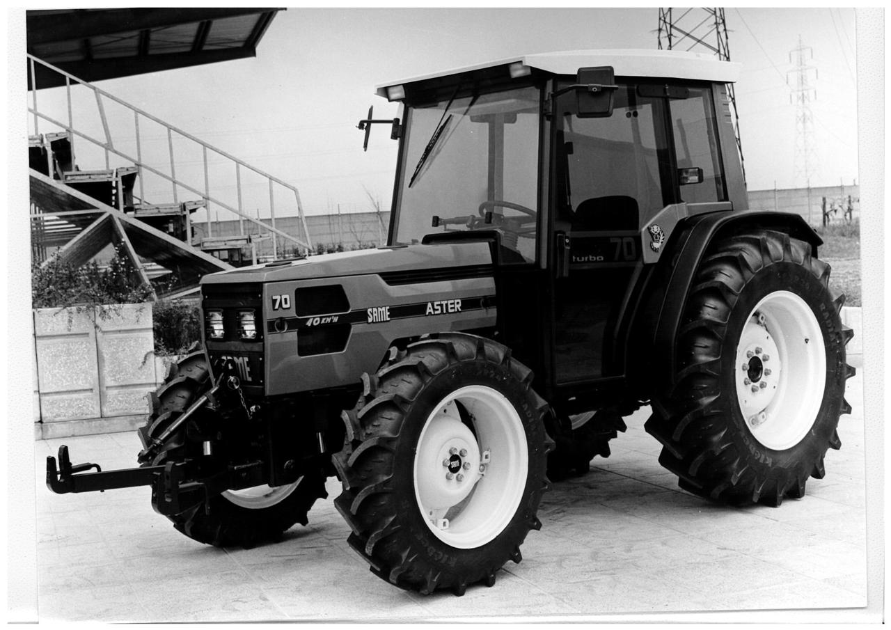 SAME Aster 70 Traktor (Quelle: SDF Archiv)