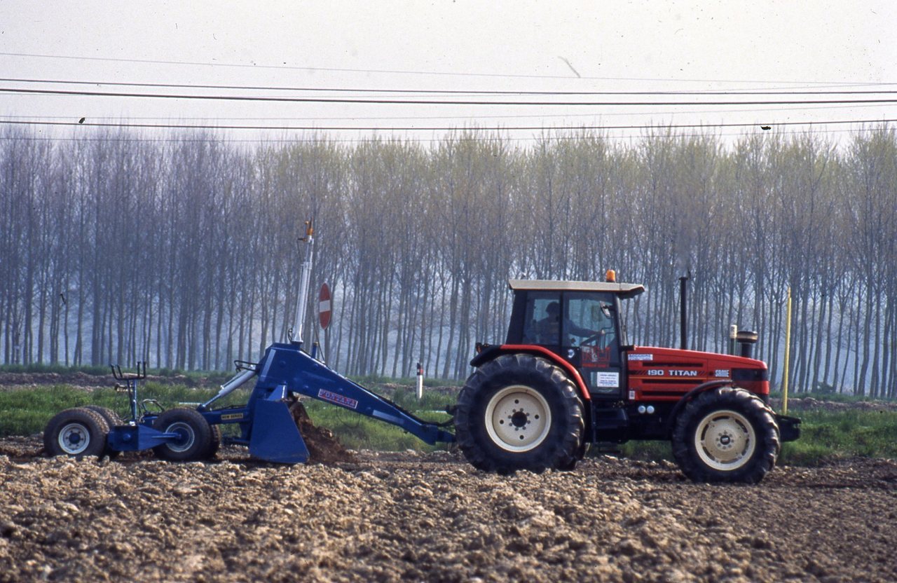 SAME Titan 190 Traktor (Quelle SDF Archiv)