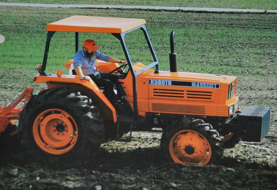 Kubota M4950 DT Allradtraktor (Quelle: Kubota)