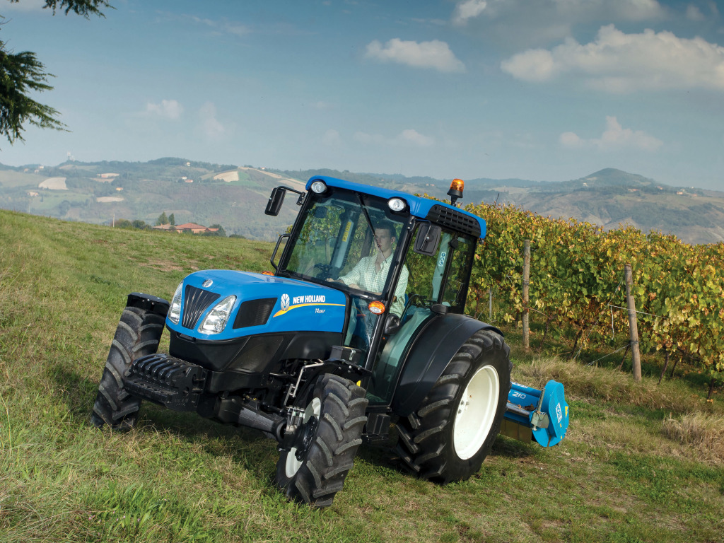 New Holland T4.105LP Allradtraktor ohne Kabine (Quelle: CNH)