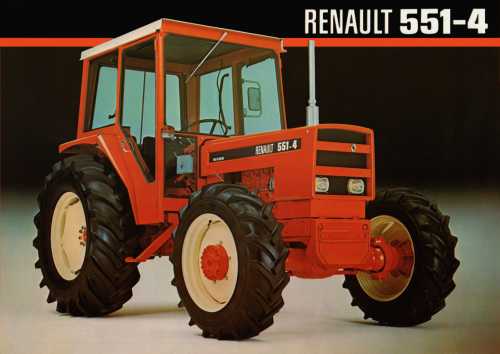 Renault 551-4 Traktor mit Allrad und Kabine (Quelle: Claas)