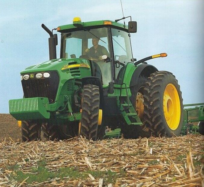 John Deere 7920 Traktor in US-Version (Quelle: John Deere)