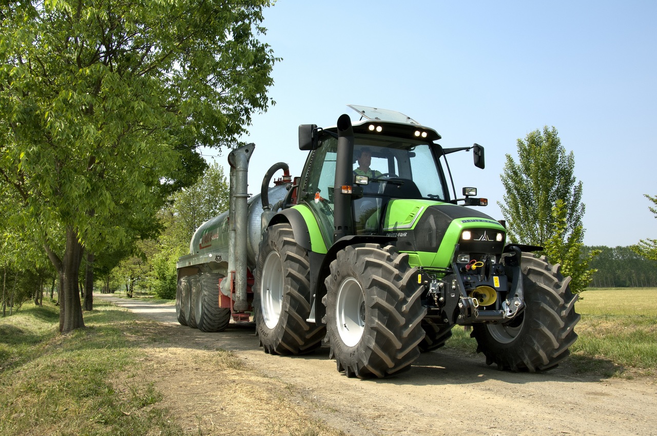 Deutz-Fahr Agrotron TTV 430 (Quelle: SDF Archiv)