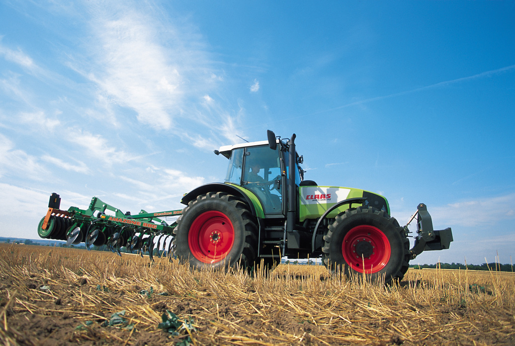 Claas Ares 696 RZ Traktor (Quelle: Claas)