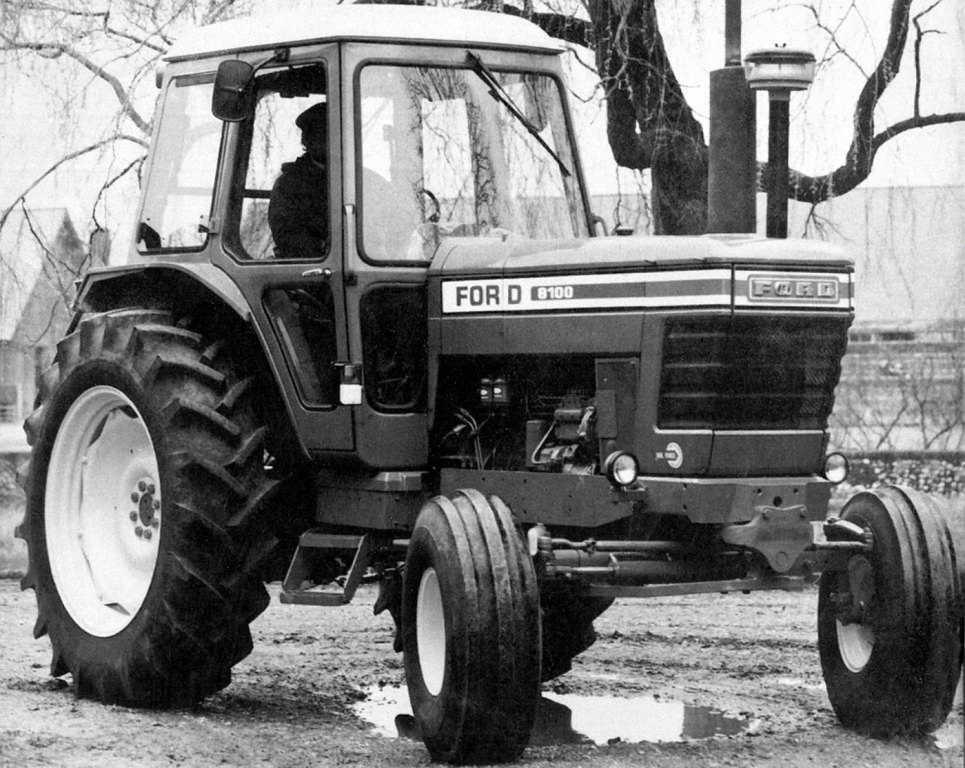 Ford 8100 Traktor (Quelle: CNH)