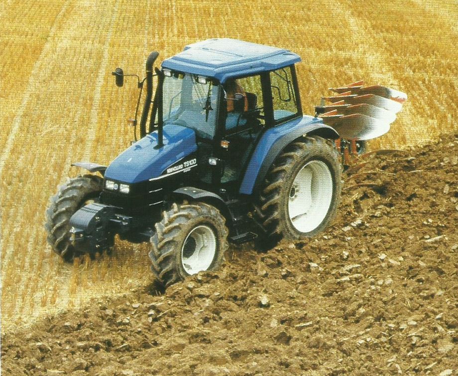 New Holland TS100 Allradtraktor (Quelle: CNH)