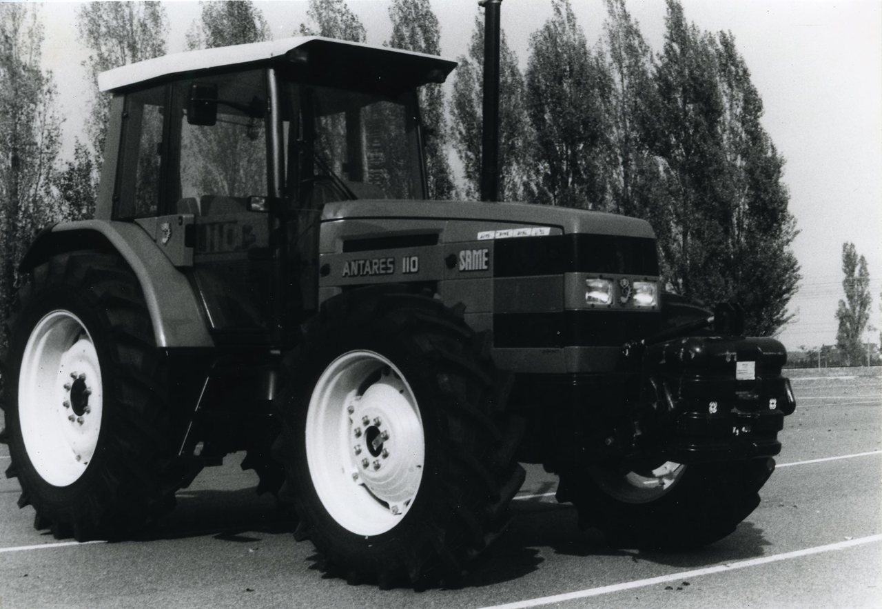 SAME Antares 110 Traktor (Quelle: SDF Archiv)