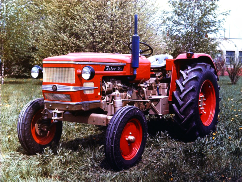 Zetor 5511 Traktor UR1 Serie (Quelle: Zetor)
