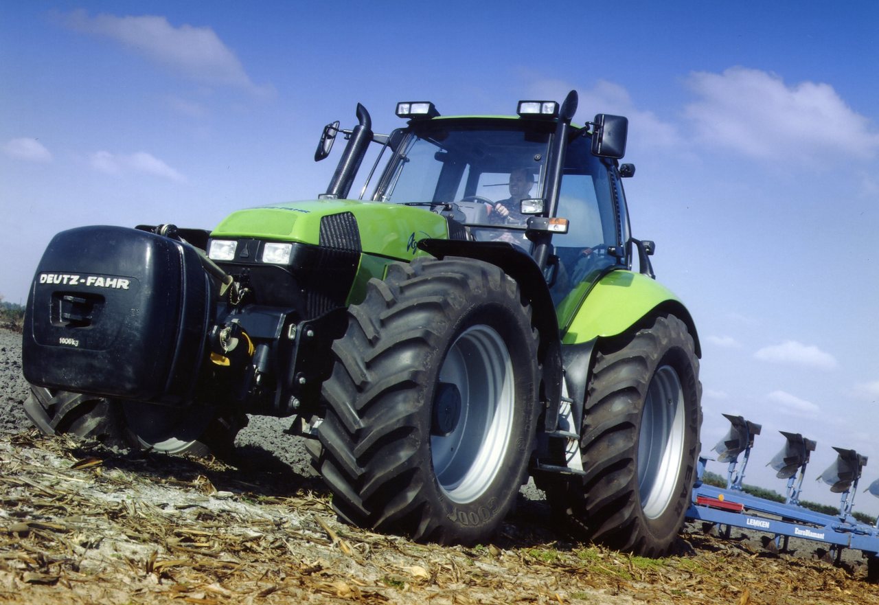 Deutz-Fahr Agrotron 160 MK2 Großtraktor (Quelle: SDF Archiv)