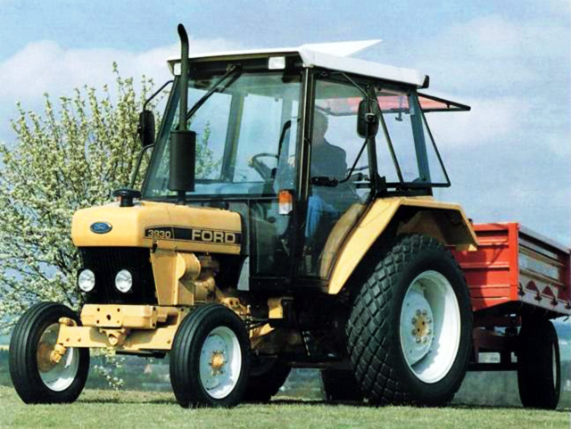 Ford 3930 Traktor (Quelle: CNH)