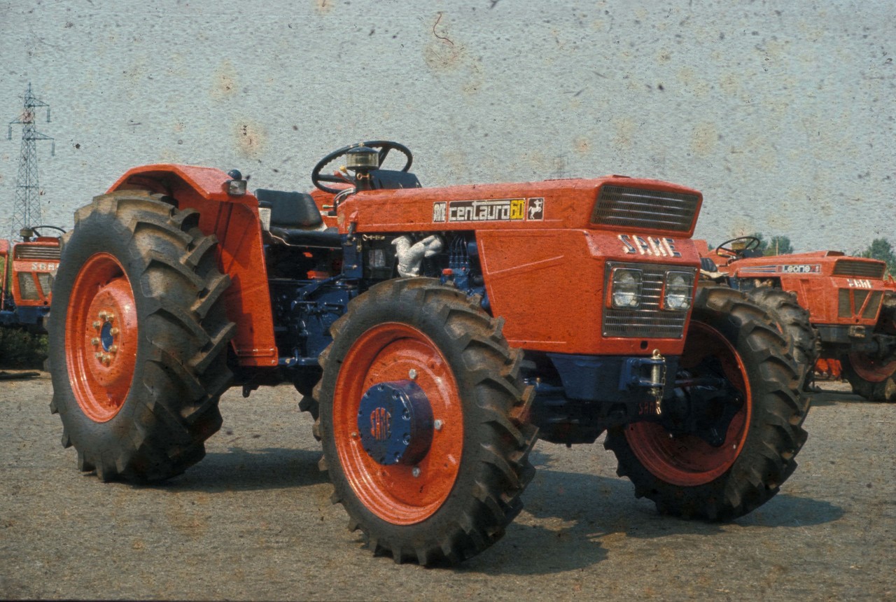 SAME Centauro 60 Traktor mit Allradantrieb (Quelle: SDF Archiv)