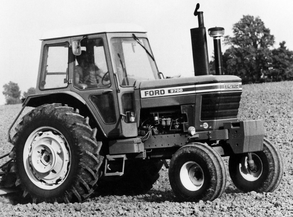 Ford 9700 Traktor (Quelle: Classic Tractor Magazine)