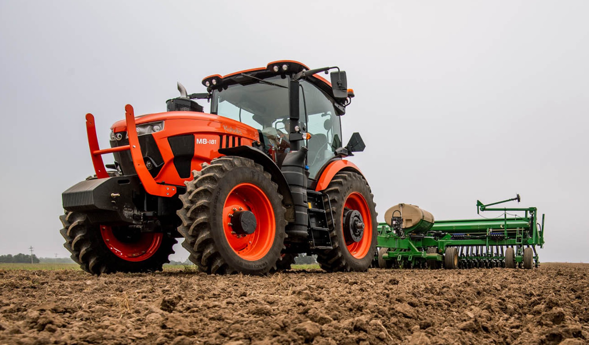 Kubota M8-201 Traktor (Quelle: Hersteller)